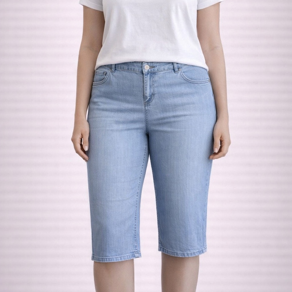 Mossimo Supply Co Blue Ankle Capri Jeans 22W